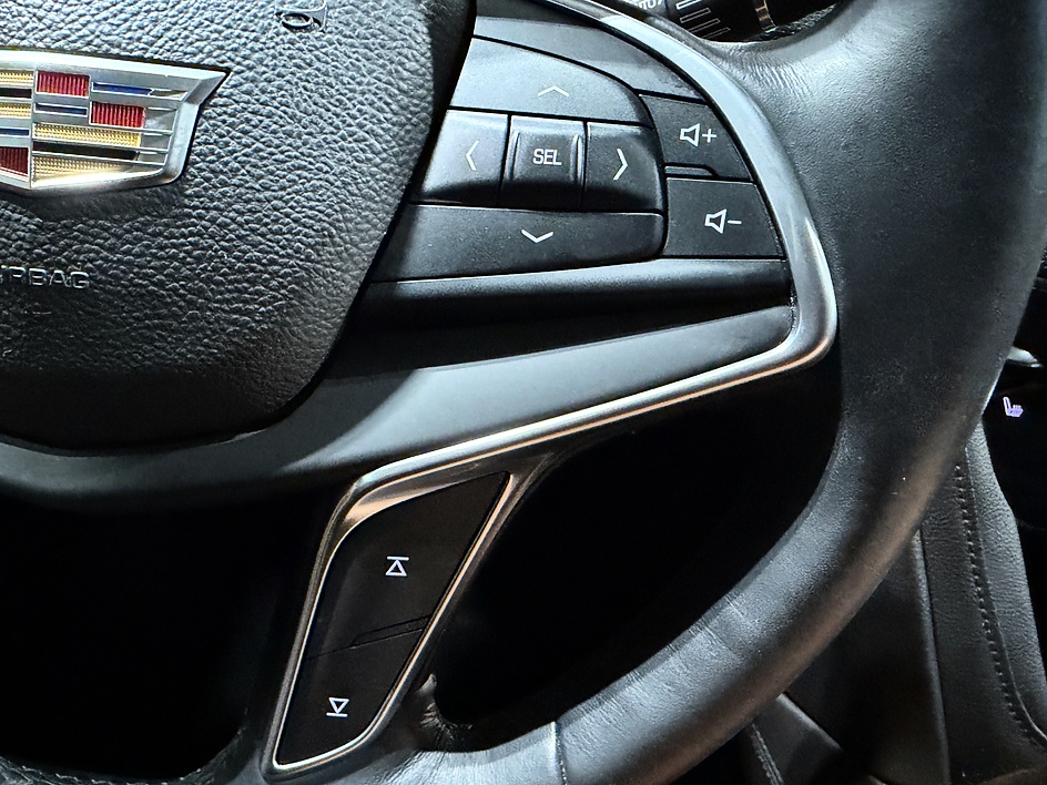 2017 Cadillac XT5 Luxury - Photo 29