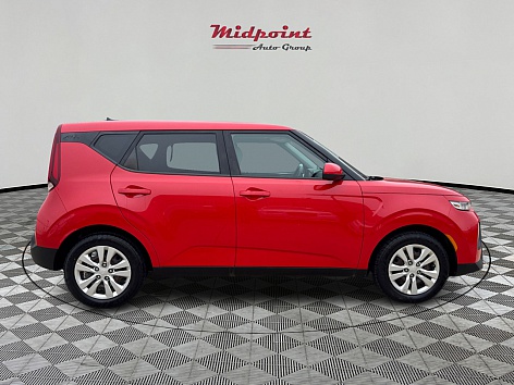 2020 Kia Soul LX's photo