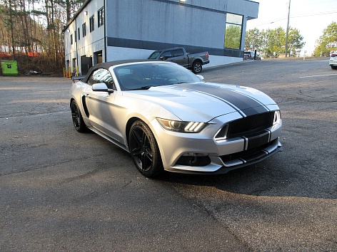 2015 Ford Mustang V6