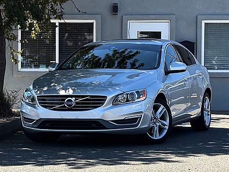 2014 Volvo S60 T5 Premier Plus
