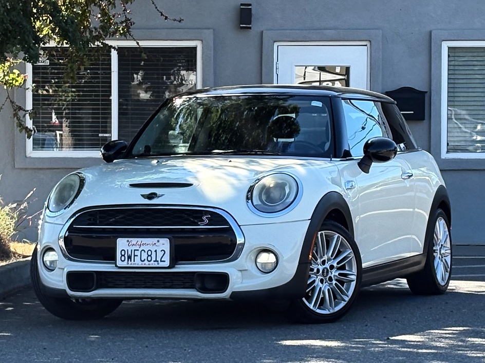 2014 MINI Cooper