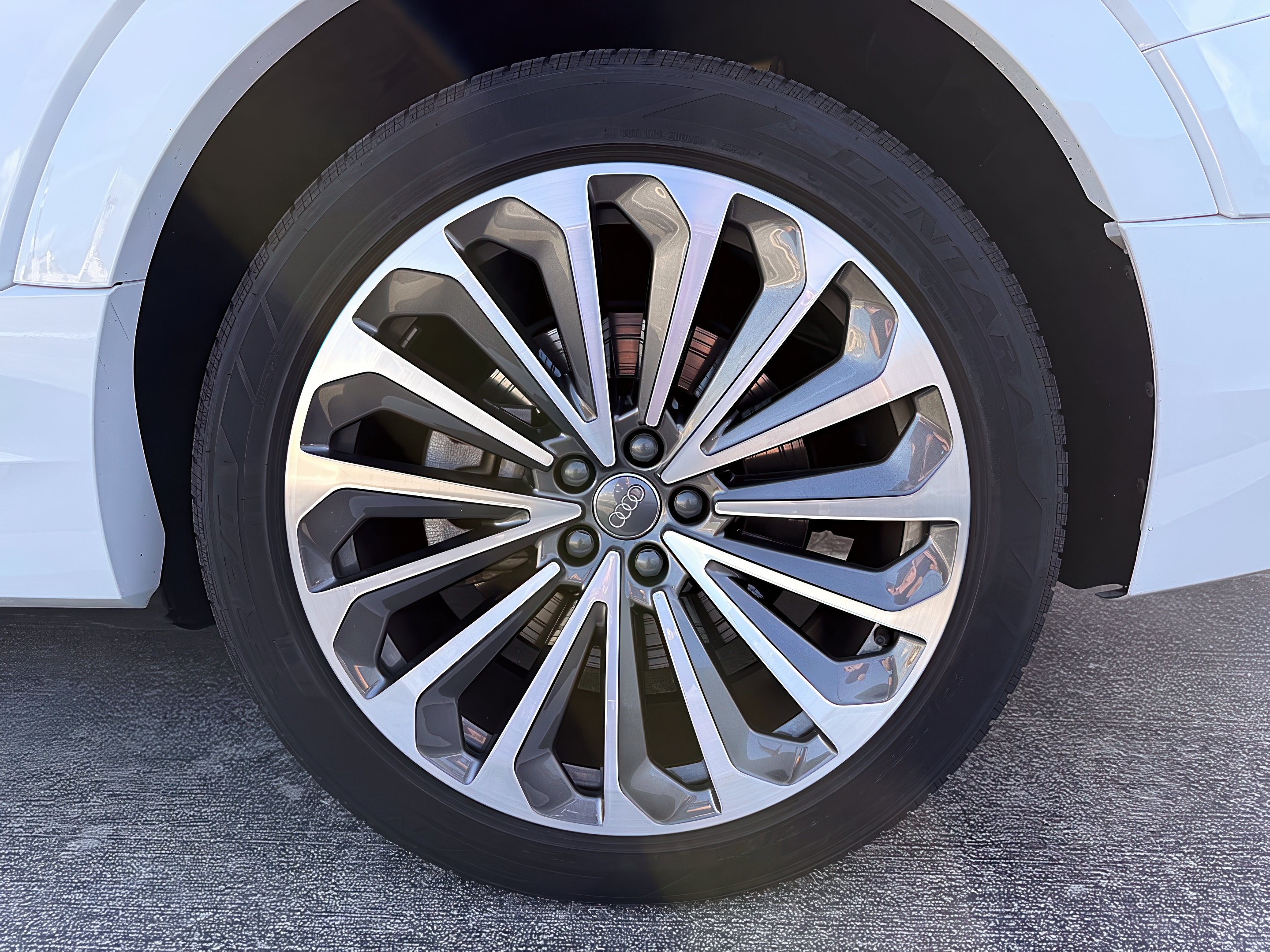 2019 Audi e-tron Prestige - Photo 67