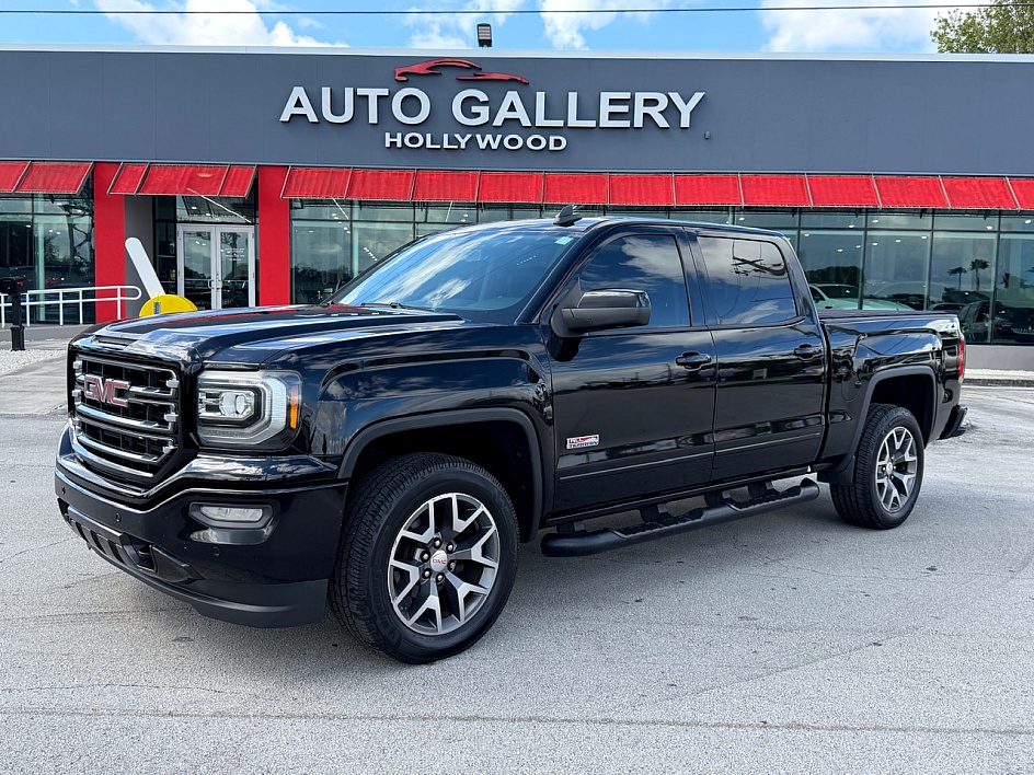 2017 GMC Sierra 1500 SLT's photo