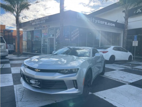2016 Chevrolet Camaro 1LT's photo