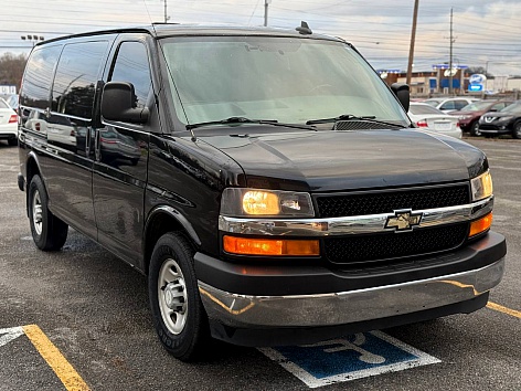 2017 Chevrolet Express Cargo Work Van's photo