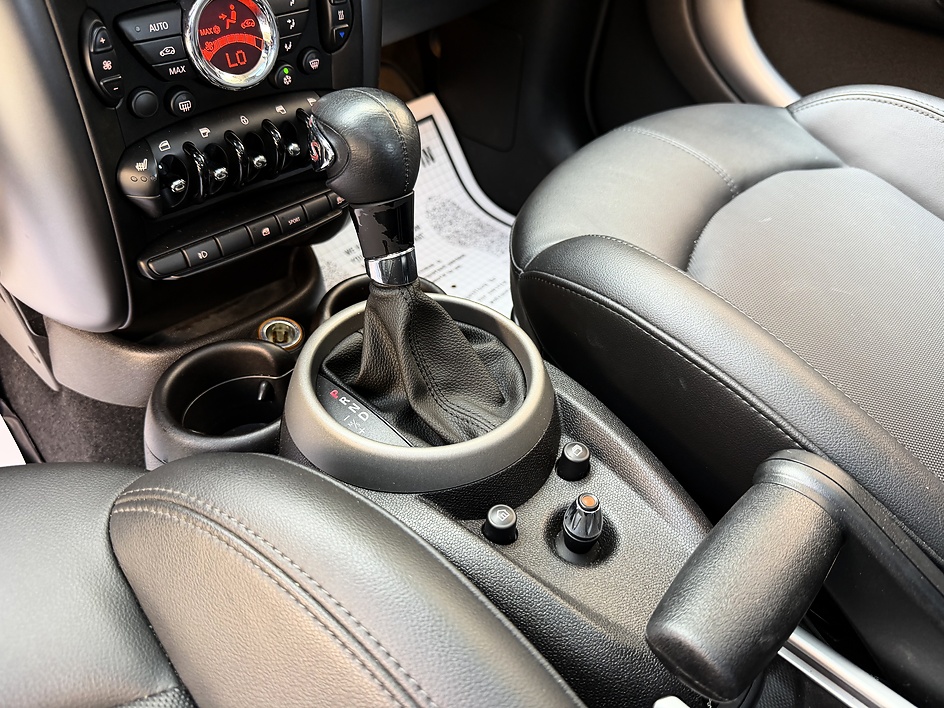 2011 MINI Countryman Countryman S - Photo 17