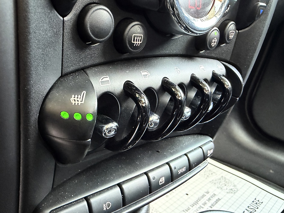 2011 MINI Countryman Countryman S - Photo 19