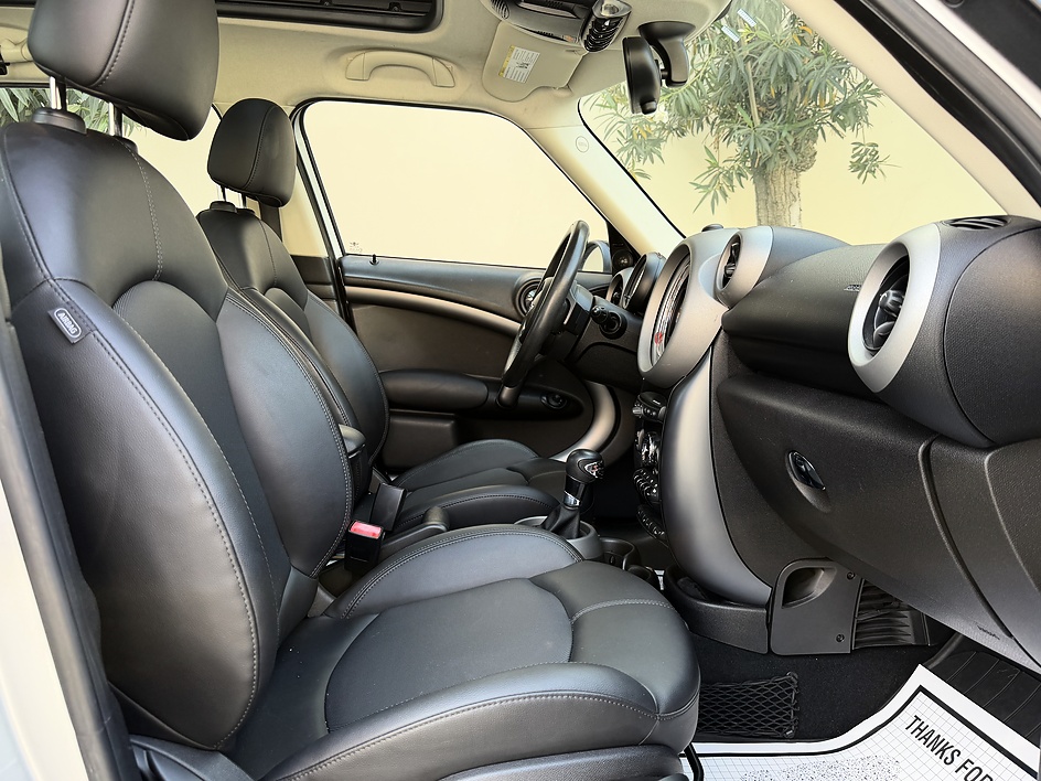 2011 MINI Countryman Countryman S - Photo 11