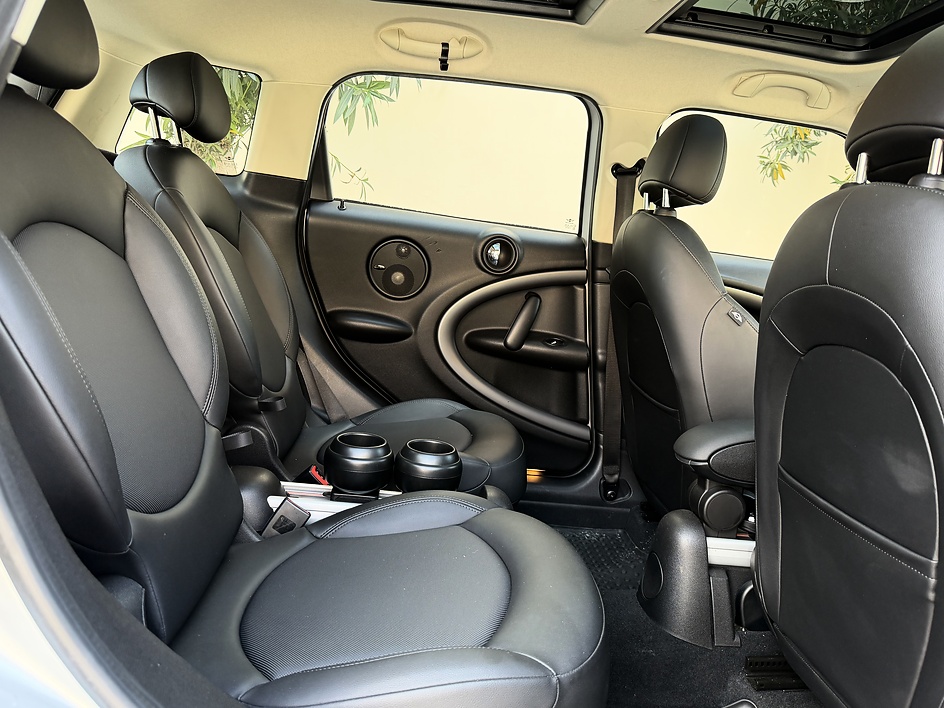 2011 MINI Countryman Countryman S - Photo 14