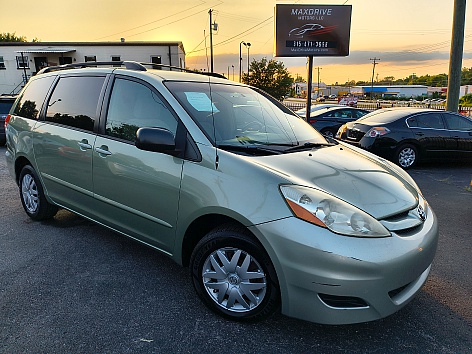 2008 Toyota Sienna LE