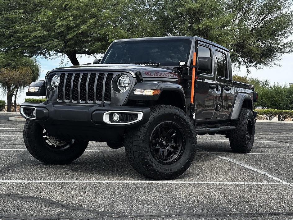 2023 Jeep Gladiator