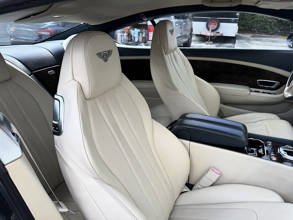 2012 Bentley Continental GT Base - Photo 25