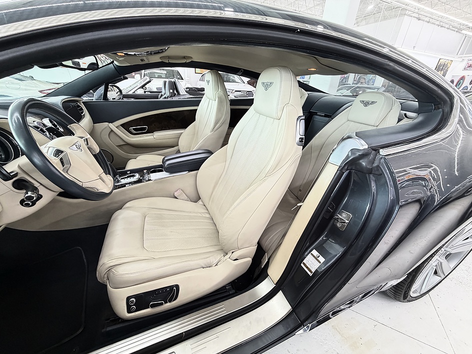 2012 Bentley Continental GT Base - Photo 29