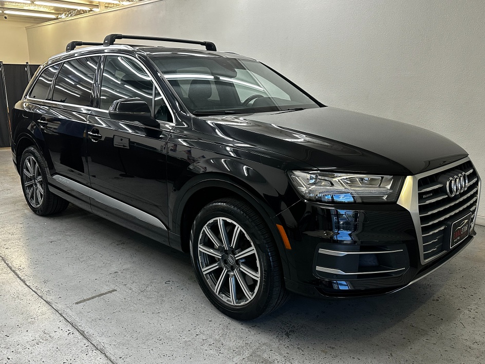 2017 Audi Q7 3.0T quattro tiptronic Premium Plus's photo