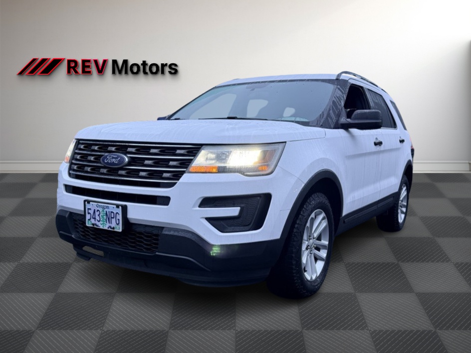 2016 Ford Explorer Base's photo
