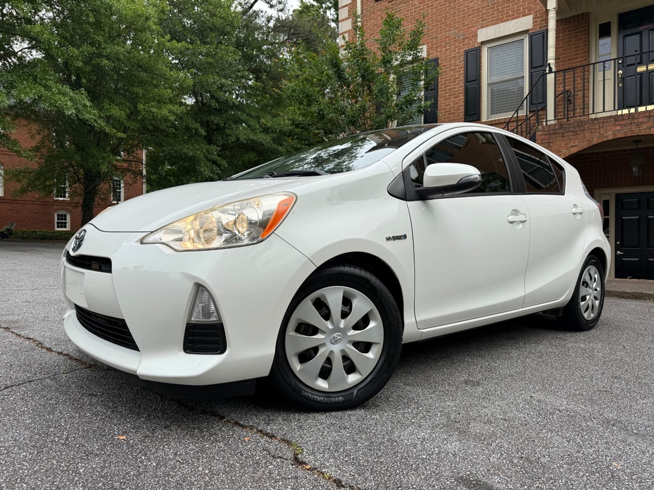 2013 Toyota Prius c One's photo