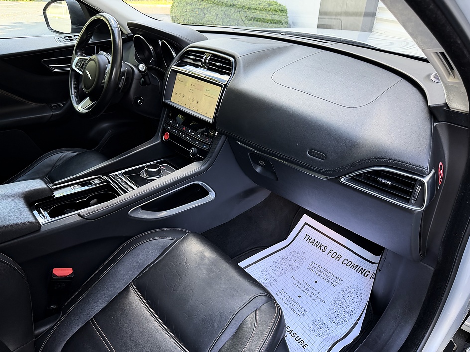 2019 Jaguar F-Pace Prestige - Photo 13