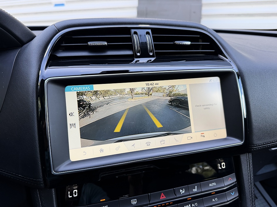 2019 Jaguar F-Pace Prestige - Photo 23