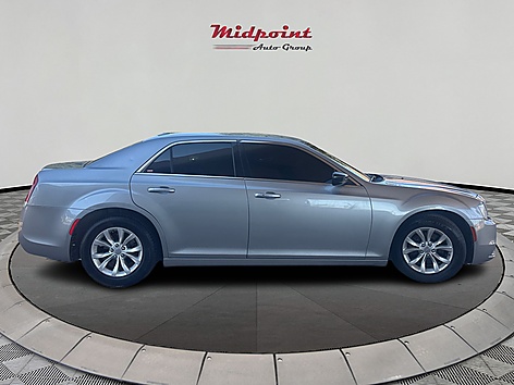 2016 Chrysler 300 Limited
