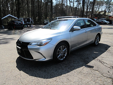 2017 Toyota Camry SE