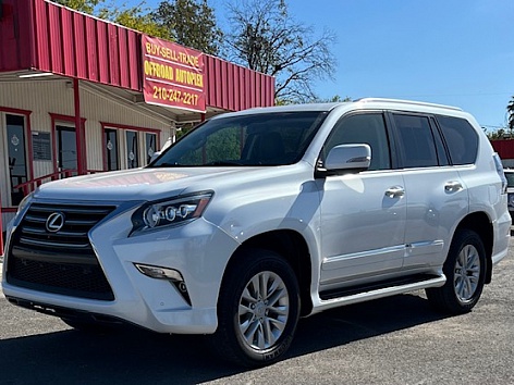 2017 Lexus GX Base's photo