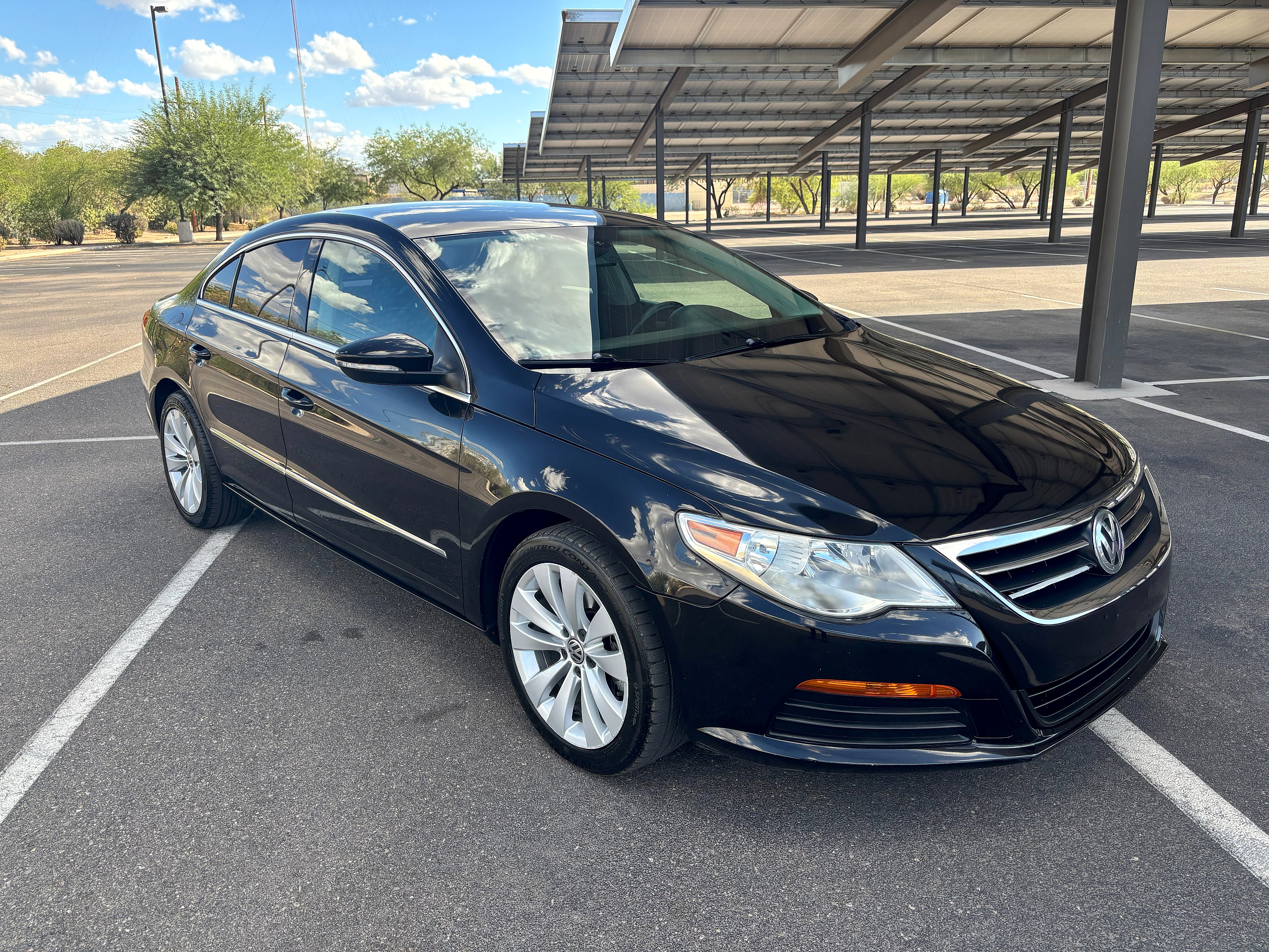 2011 Volkswagen CC Sport PZEV's photo
