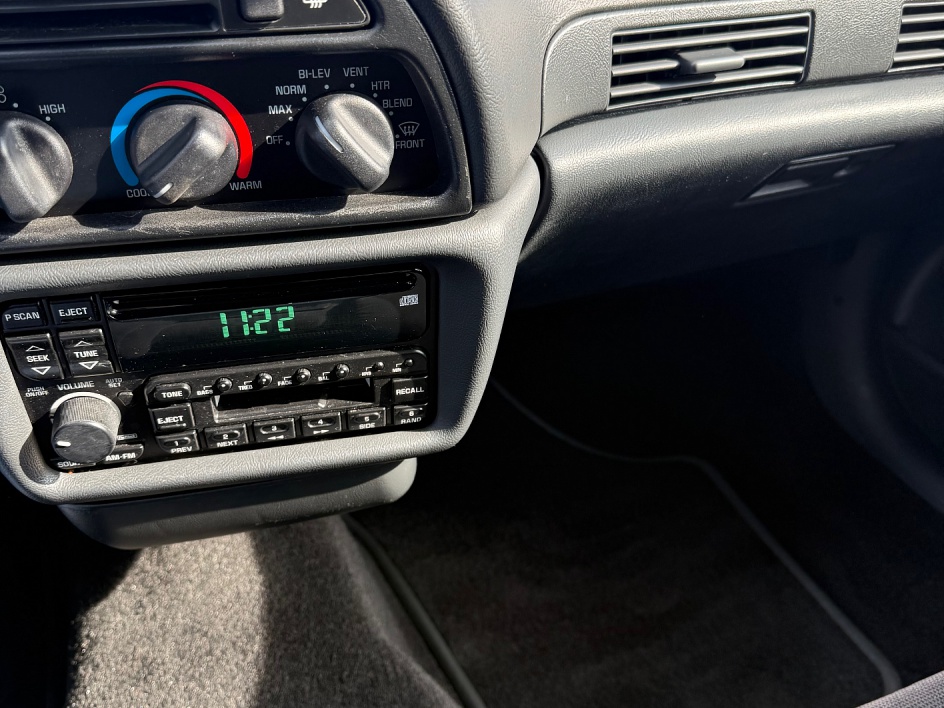 1997 Buick Skylark LIMITED - Photo 19