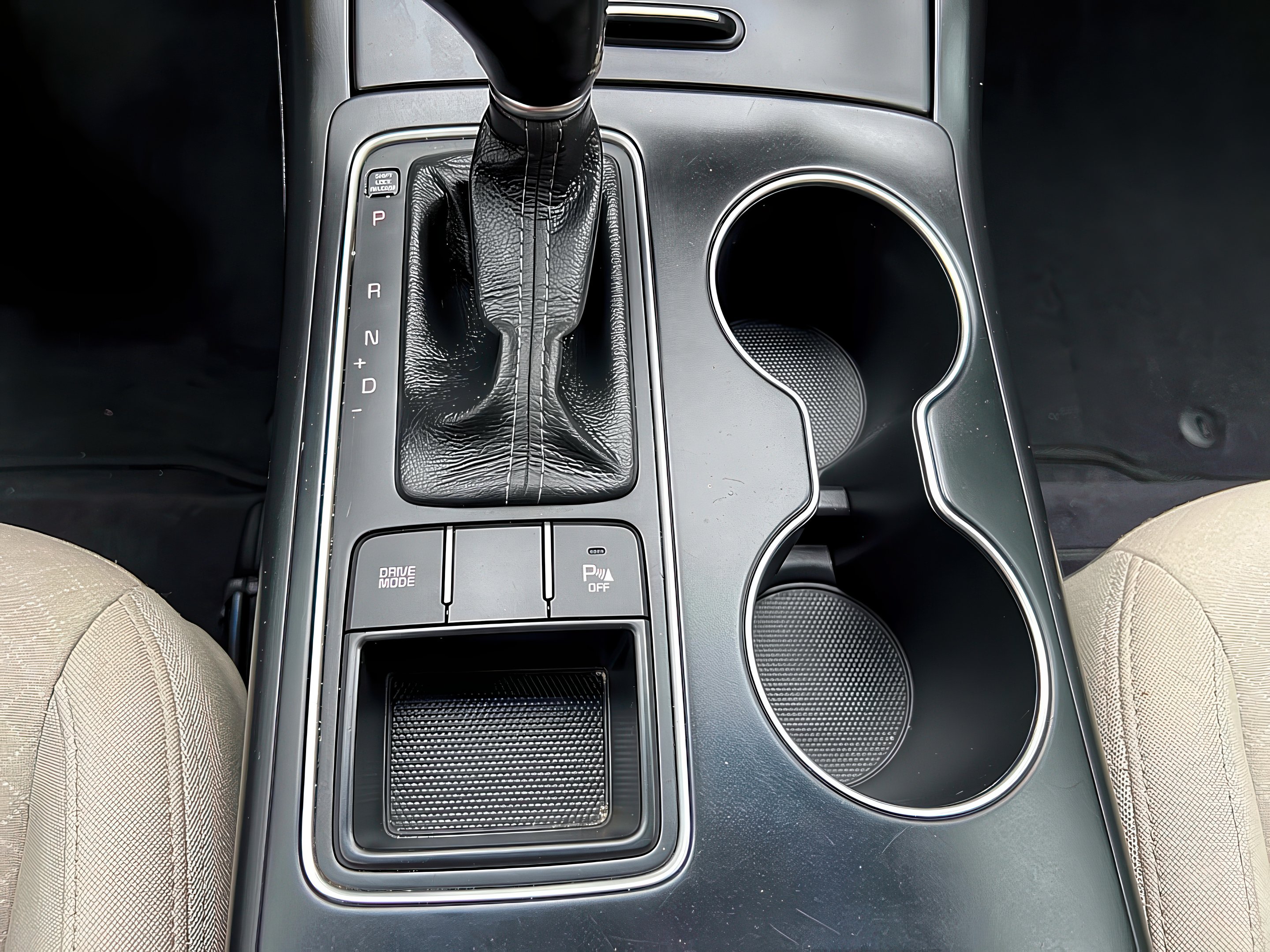 2016 Kia Sorento LX - Photo 29