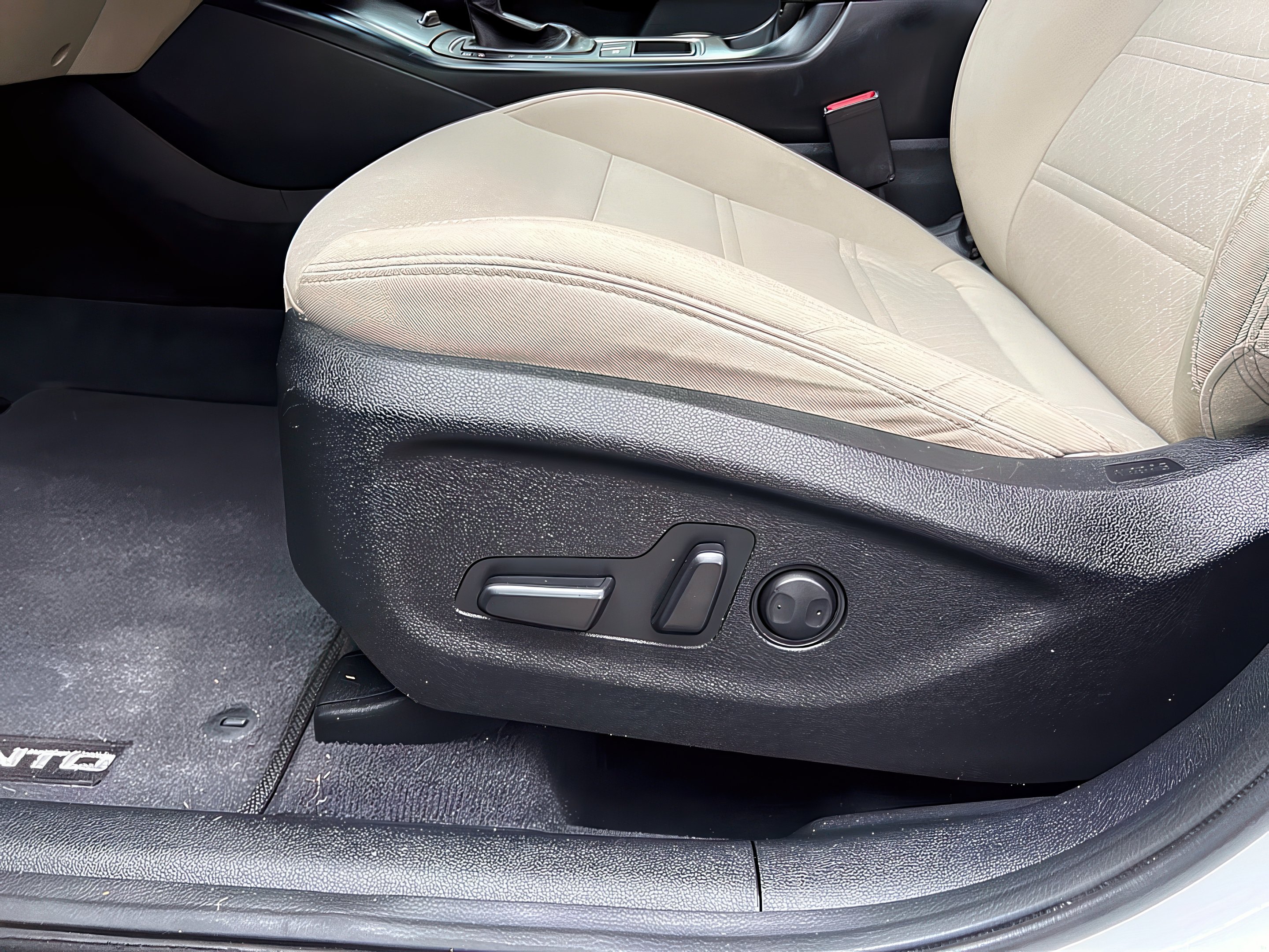2016 Kia Sorento LX - Photo 20