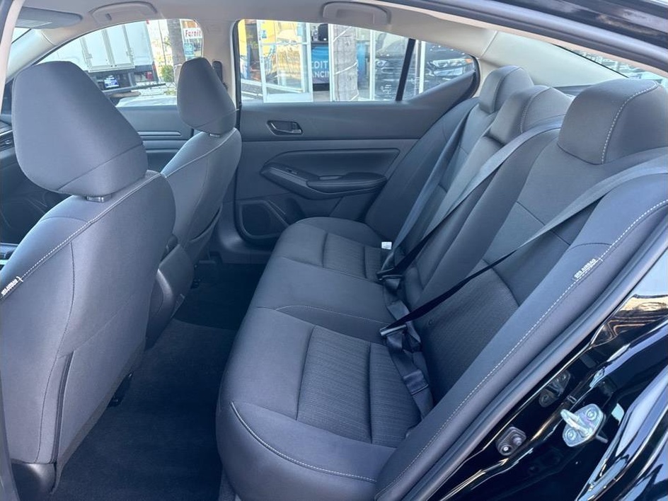 2025 Nissan Altima SV - Photo 10