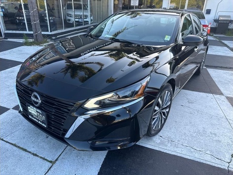 2025 Nissan Altima