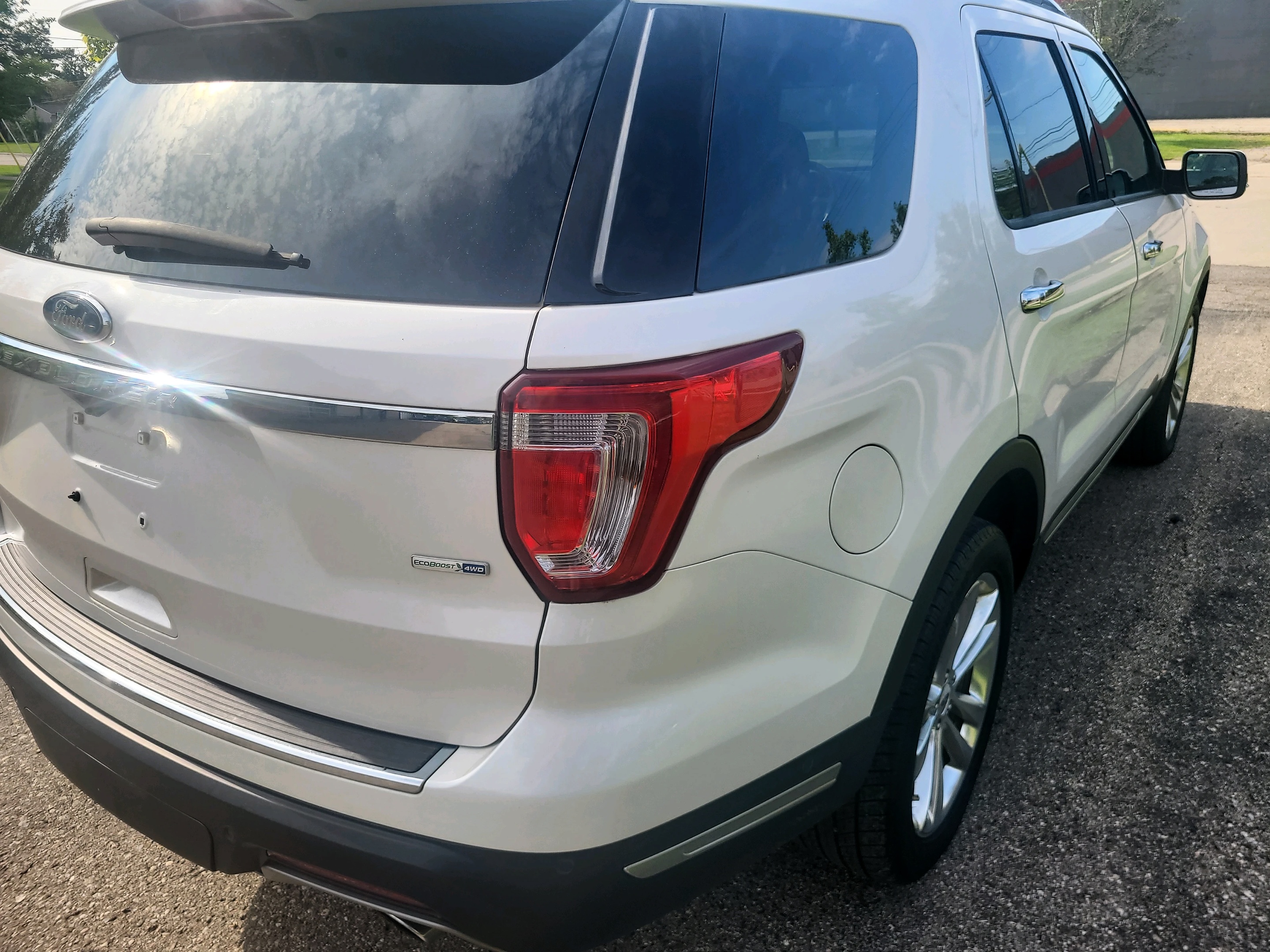 2019 Ford Explorer Limited - Photo 15