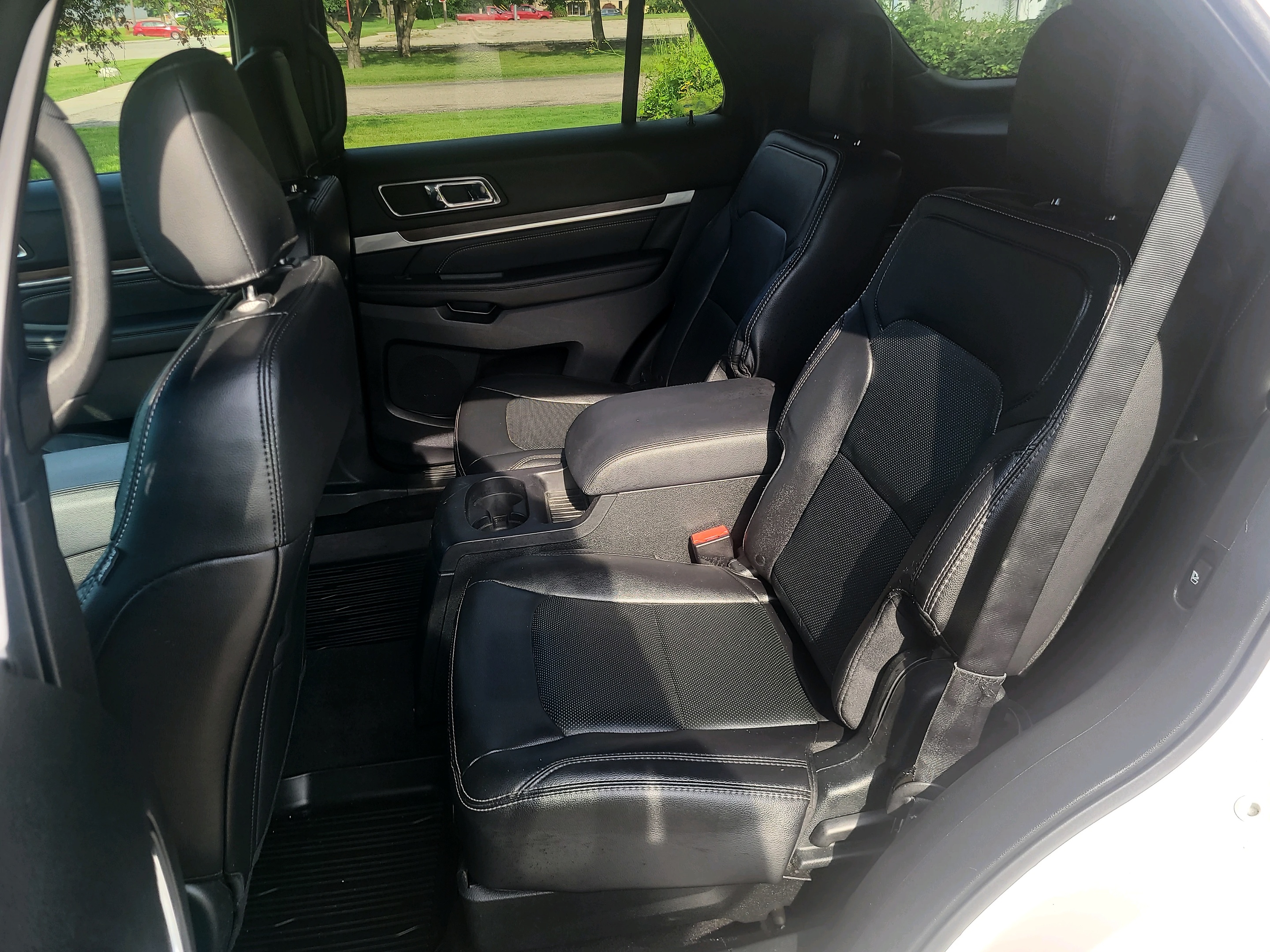 2019 Ford Explorer Limited - Photo 32