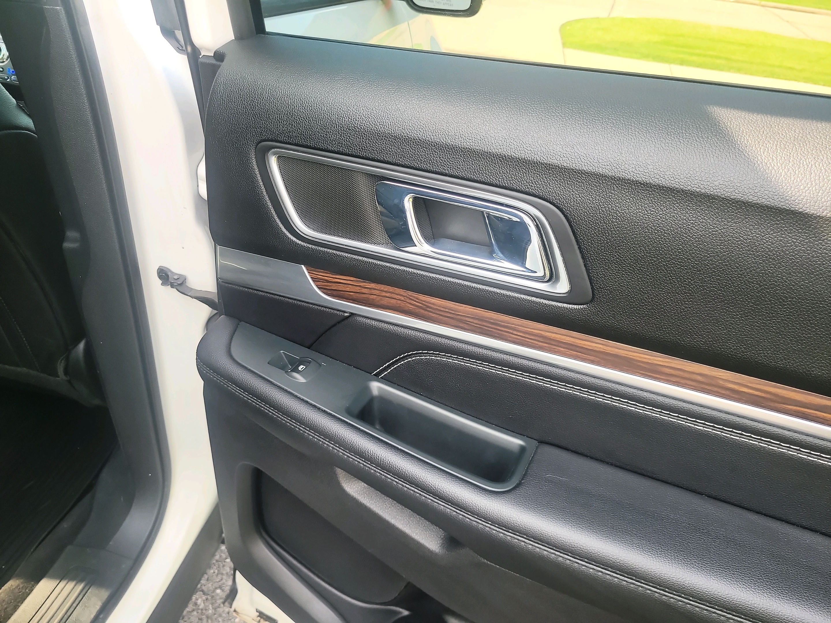 2019 Ford Explorer Limited - Photo 40