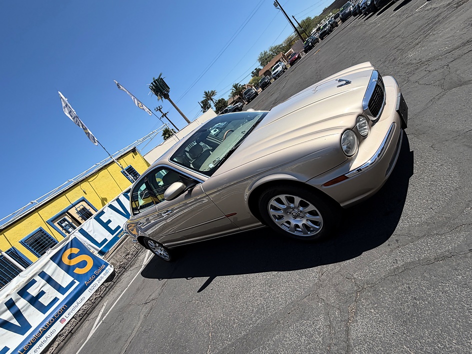 2004 Jaguar XJ Series XJ8