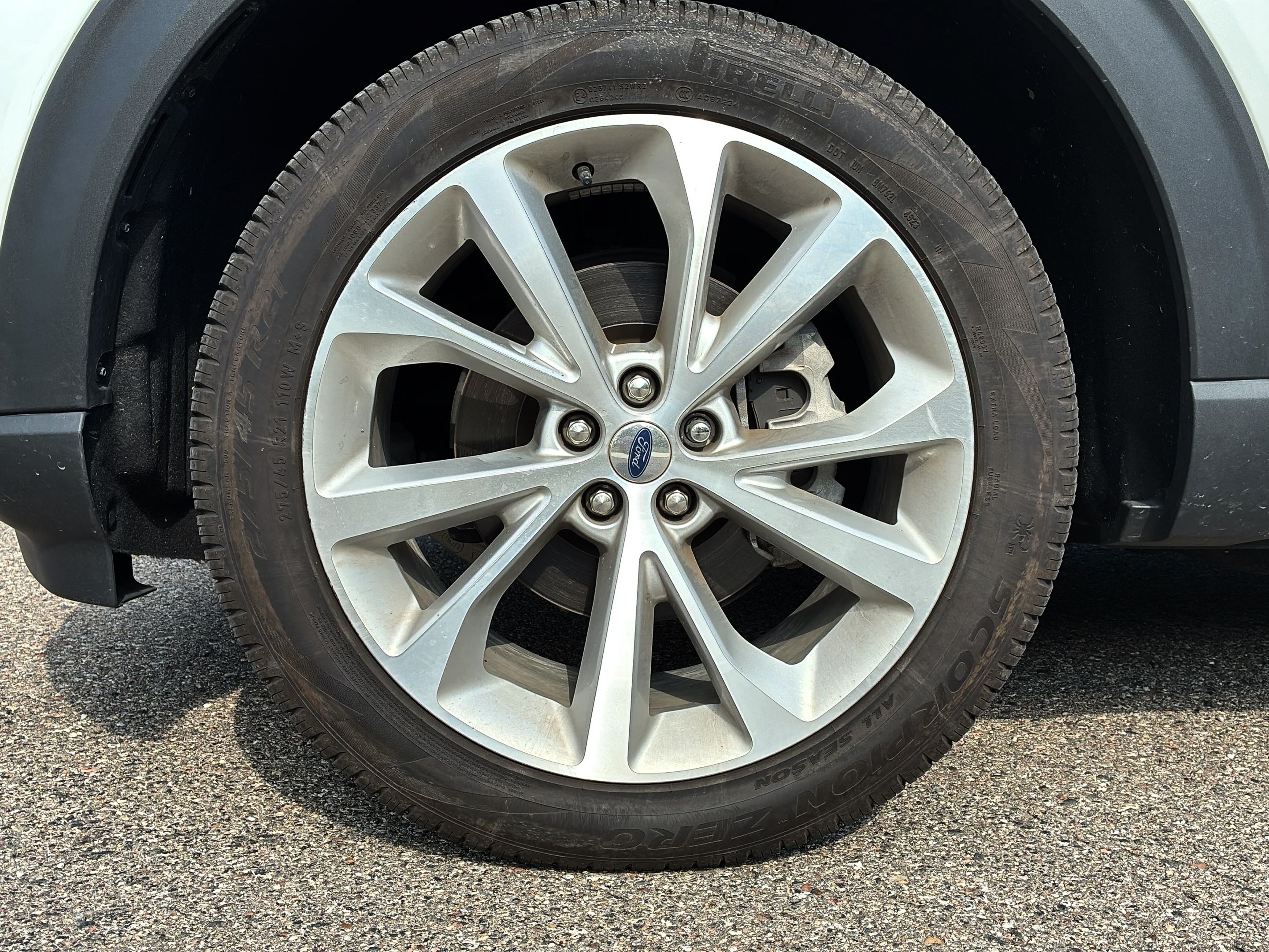 2024 Ford Explorer Platinum - Photo 16