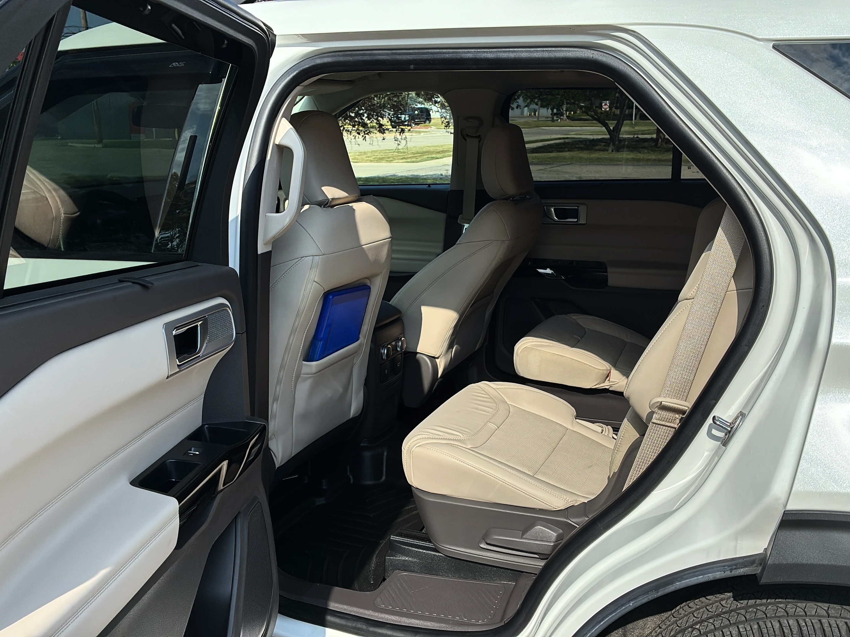 2024 Ford Explorer Platinum - Photo 31