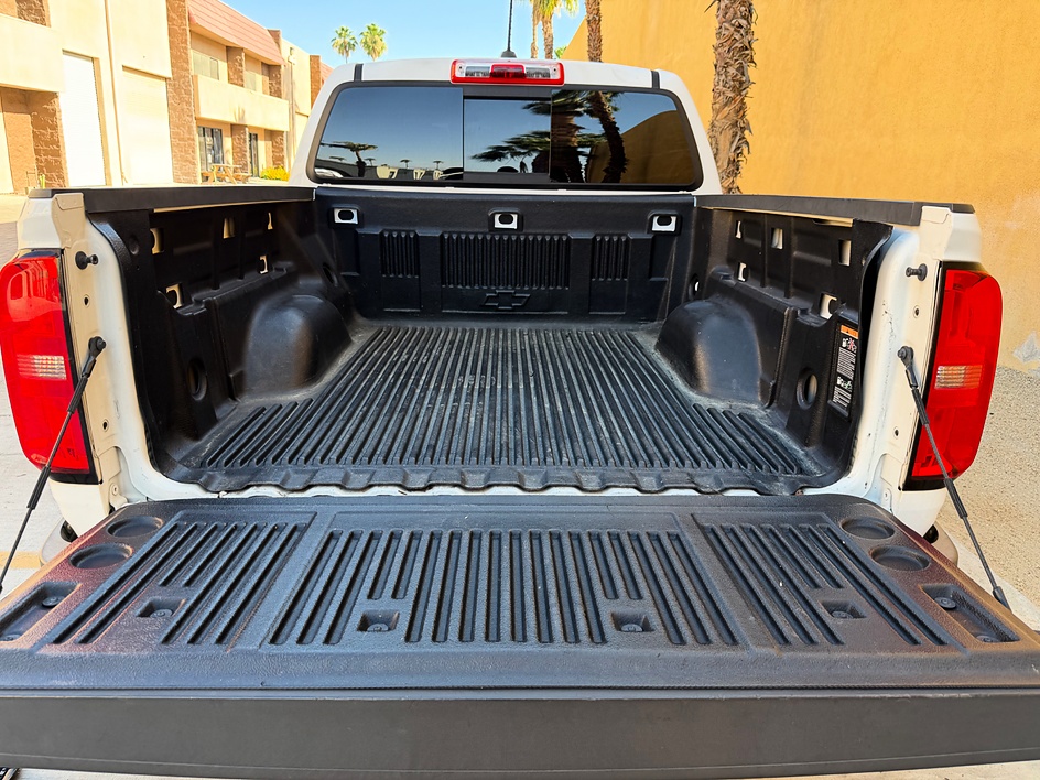2018 Chevrolet Colorado LT - Photo 26