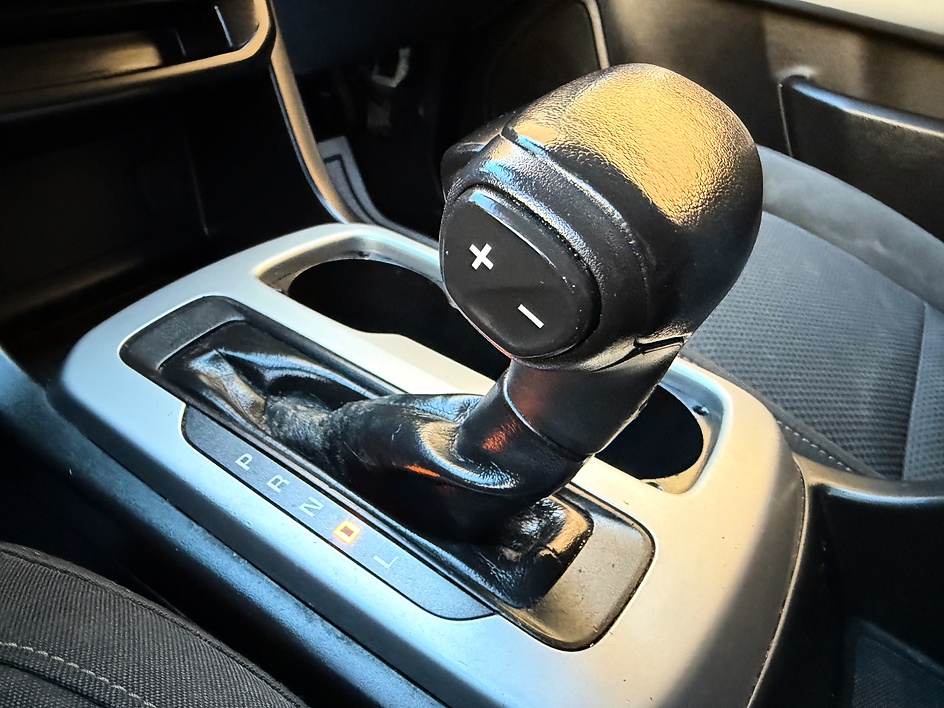 2018 Chevrolet Colorado LT - Photo 22