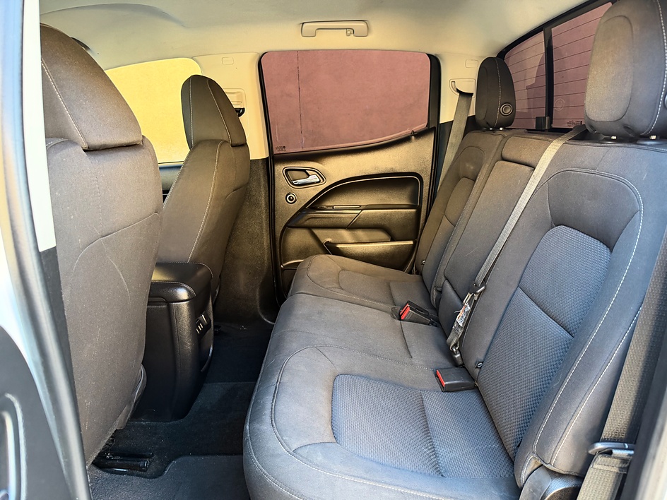 2018 Chevrolet Colorado LT - Photo 15