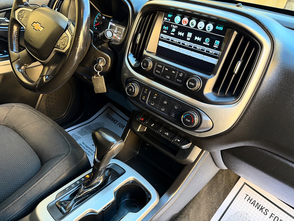 2018 Chevrolet Colorado LT - Photo 20