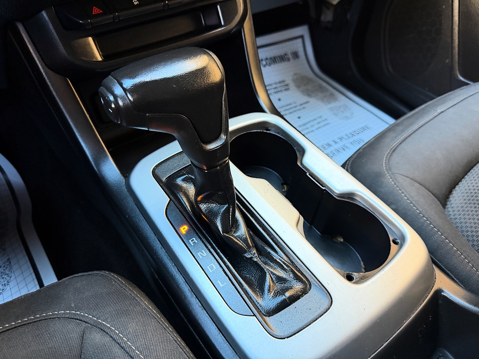 2018 Chevrolet Colorado LT - Photo 21