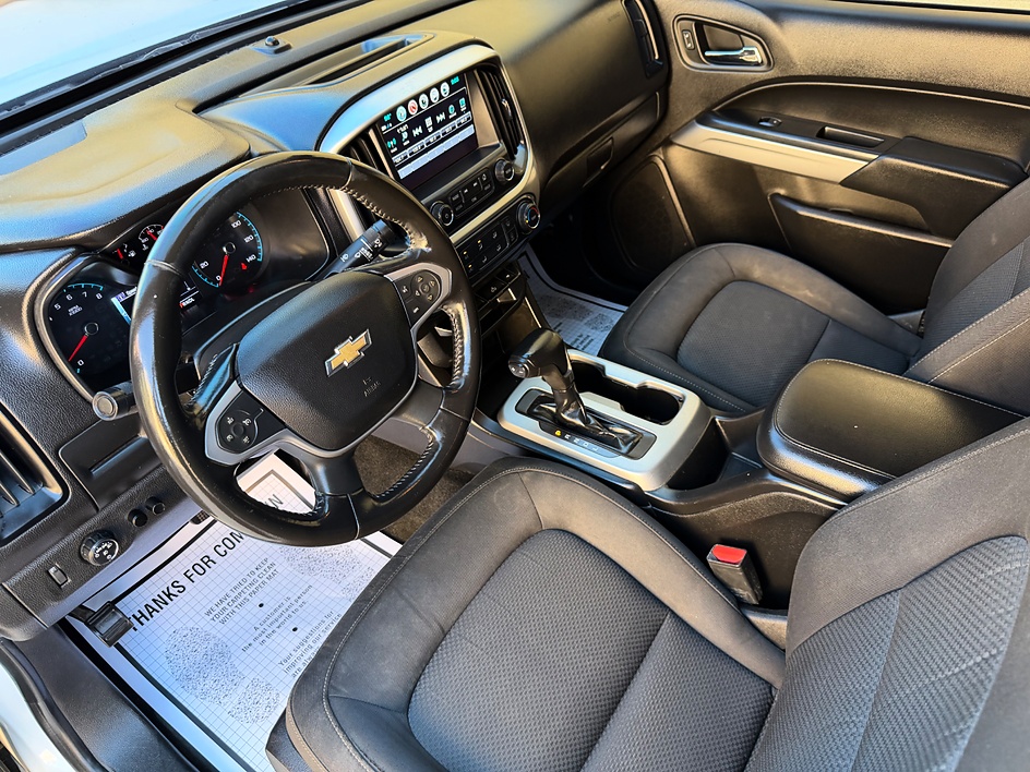 2018 Chevrolet Colorado LT - Photo 10