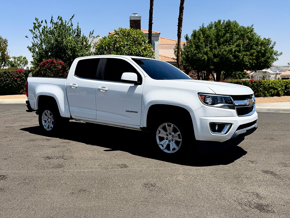 2018 Chevrolet Colorado LT - Photo 3