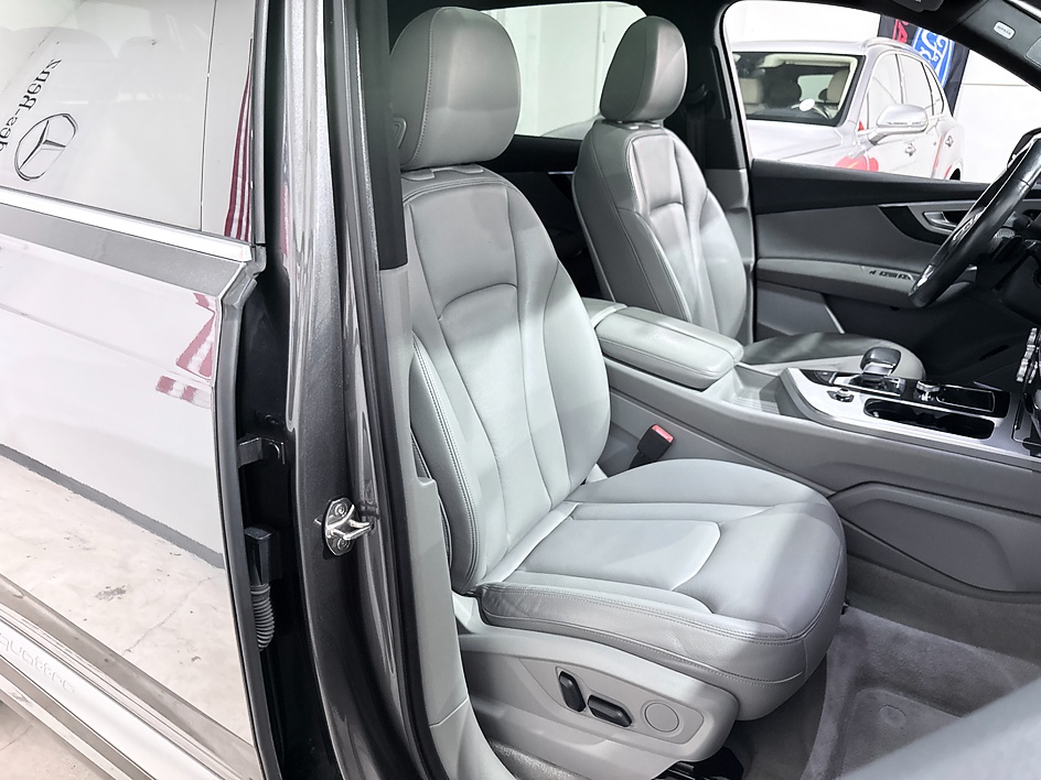 2019 Audi Q7 Premium Plus - Photo 8