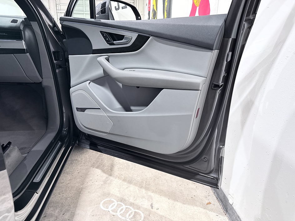 2019 Audi Q7 Premium Plus - Photo 44