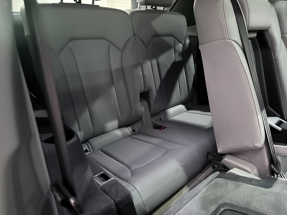 2019 Audi Q7 Premium Plus - Photo 16