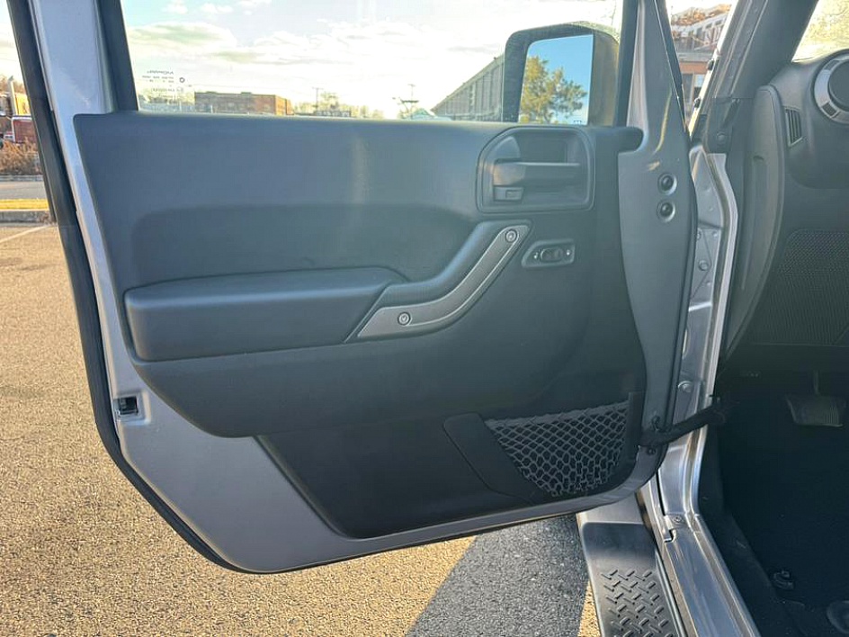 2016 Jeep Wrangler Unlimited Sport S - Photo 8