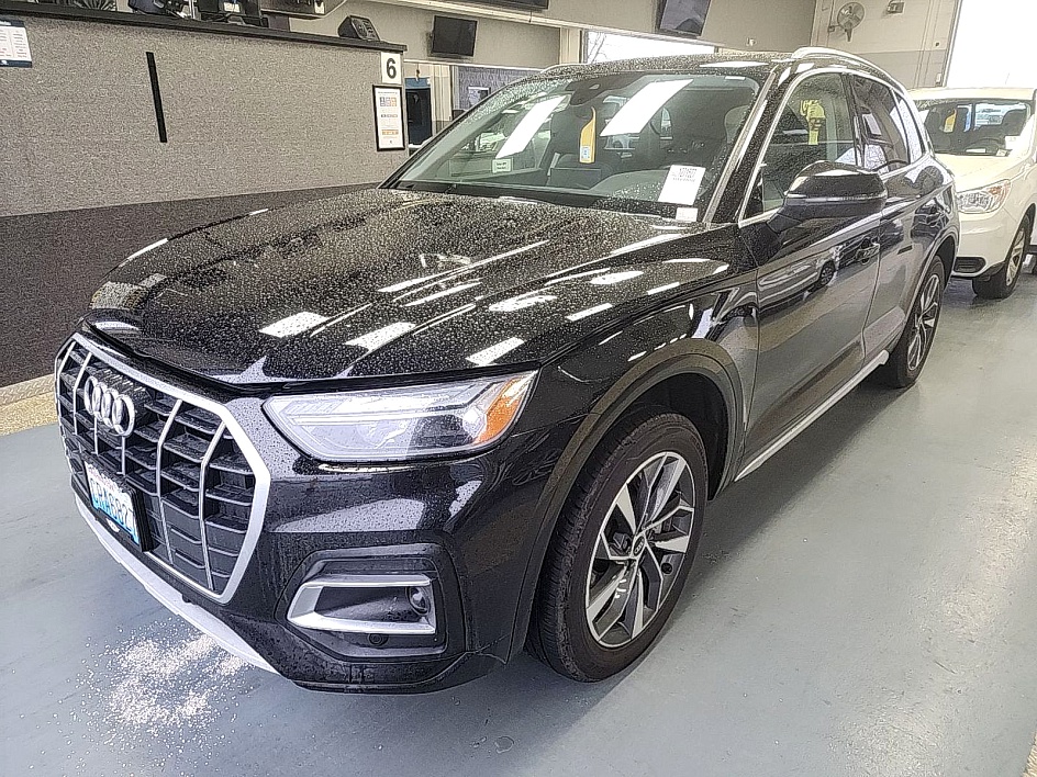 2021 Audi Q5 Premium Plus's photo
