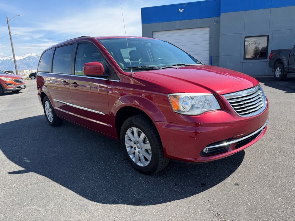 2015 Chrysler Town & Country